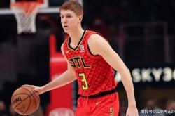 开云体育-Rookie赛事官方发布败北新规，老鹰争议不断！的简单介绍